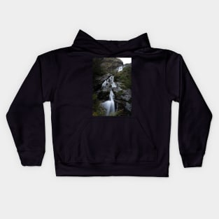 Long Exposure of Waterfall in New Zealand Kids Hoodie